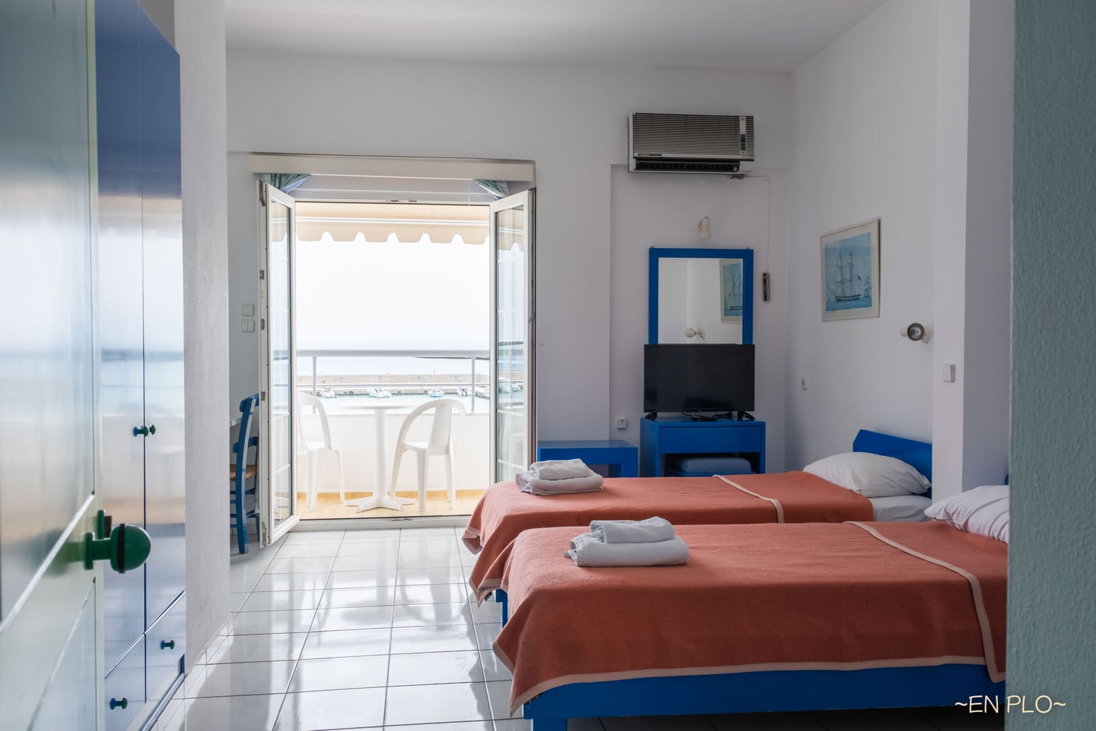 Enplo Apartments in Chersonissos