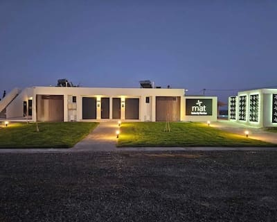 Mat Suites in Lachania