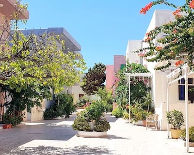 Evina Rooms & Suites - sfeerbeeld