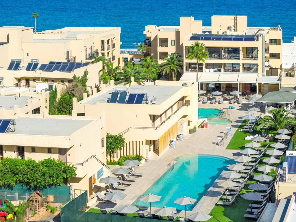 Atlantis Beach in Rethymnon