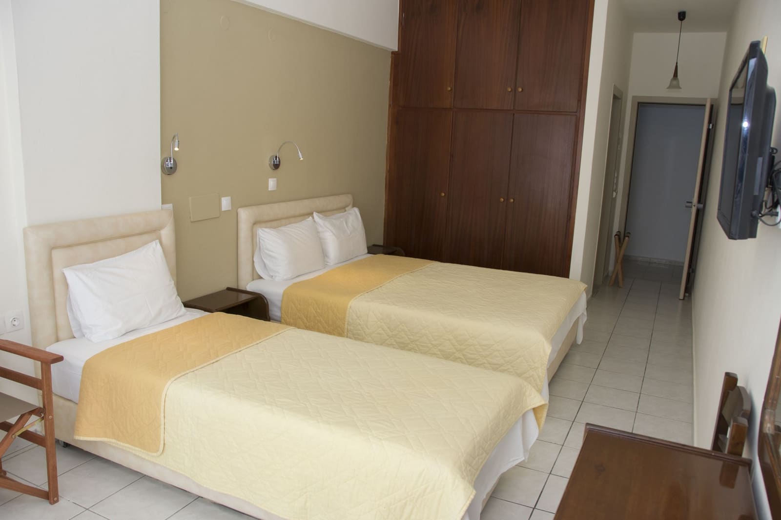 Danelis Studios & Apartments in Malia